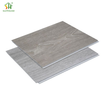 Un bon prix. Planche de plancher à clic SPC à noyau rigide étanche, pour décoration intérieure et extérieure en ligne