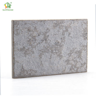 Un bon prix. Utilisation de décoration extérieure intérieure de feuille de ciment de fibre de mur pour l'utilisation d'application de construction de bâtiments en ligne
