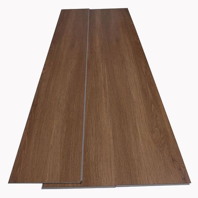 Un bon prix. Planche de revêtement de sol à noyau rigide SPC Click pour décoration intérieure et extérieure en ligne