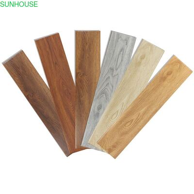 Un bon prix. Planche de revêtement de sol en PVC SPC résistant aux rayures et imperméable, pour décoration intérieure et extérieure en ligne