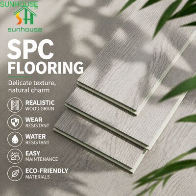 Un bon prix. Planche de plancher à clic SPC à noyau rigide et étanche, résistant aux termites, pour décoration intérieure et extérieure en ligne